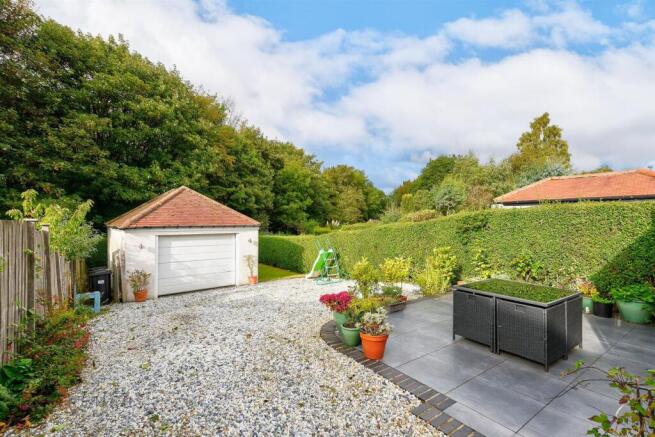 Marsh Lane, Crosspool, Sheffield photo 4