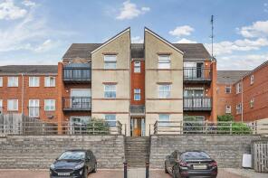 42, Verney Road, Banbury OX16 4QW