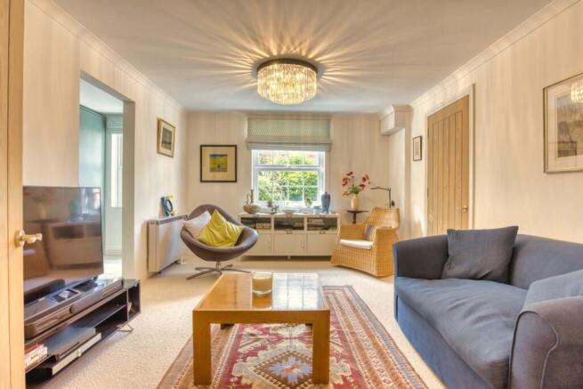 Ewemove Taunton - Eastgate Gardens (7)