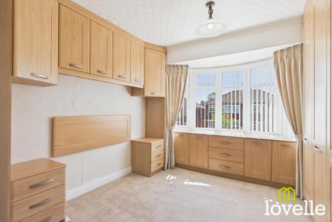 3 bed Semi-Detached for sale Image 7