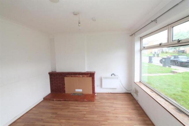 Living Room.JPG