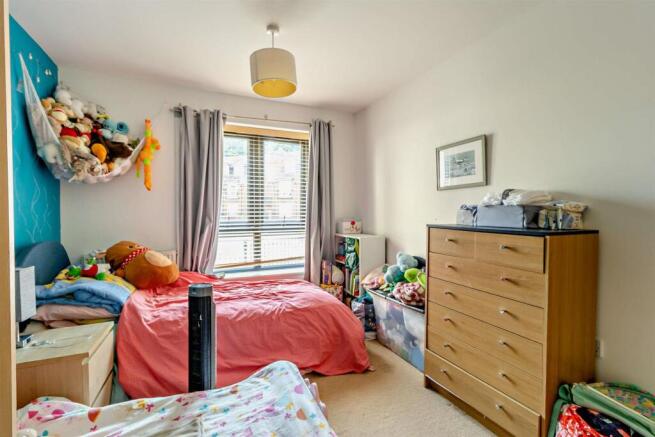 Sheldon Way, Berkhamsted photo 2