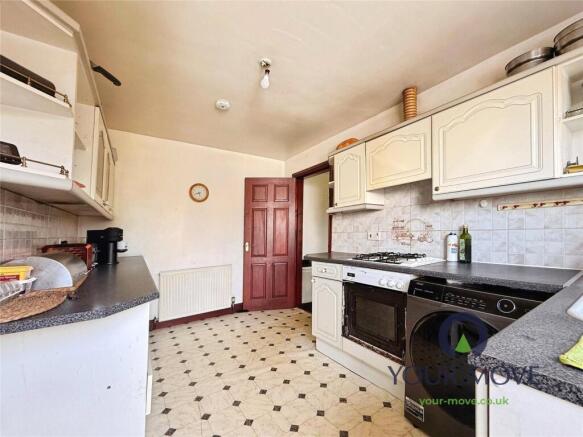 4 bed Detached for sale Image 5