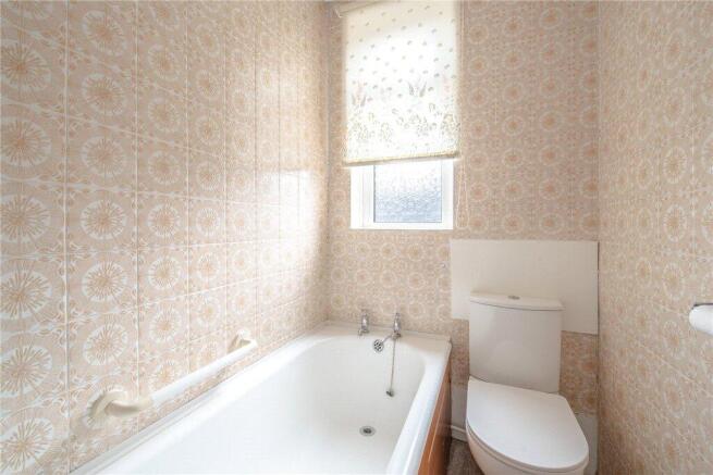 3 bed Terraced for sale Image 12