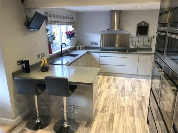 Kitchen/Breakfast R