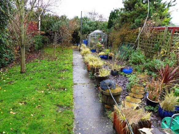 rear gdn a