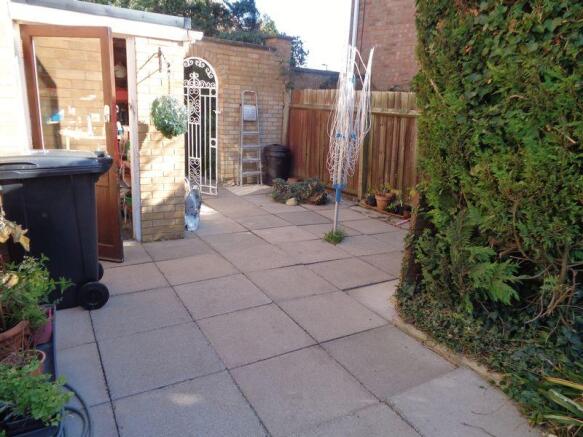 Photo 3