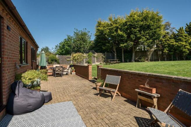 4 The Maples, Daventry