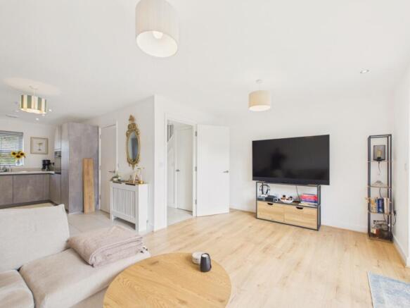 3 bed Terraced for sale Image 8