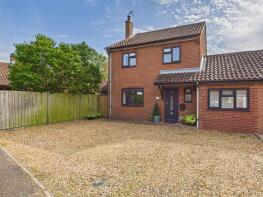 1, The Watlings, Dereham NR19 2LW