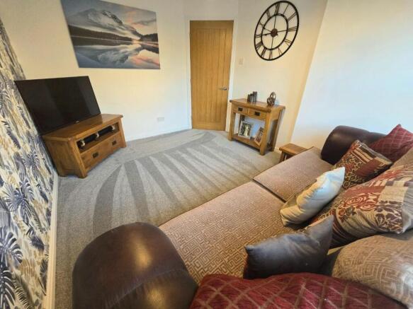 Reception Room / Bedroom.
