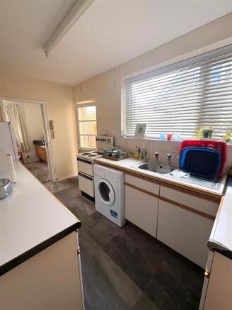 Kitchen.jpg