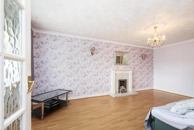 2 bed Semi-Detached Bungalow for sale Image 4