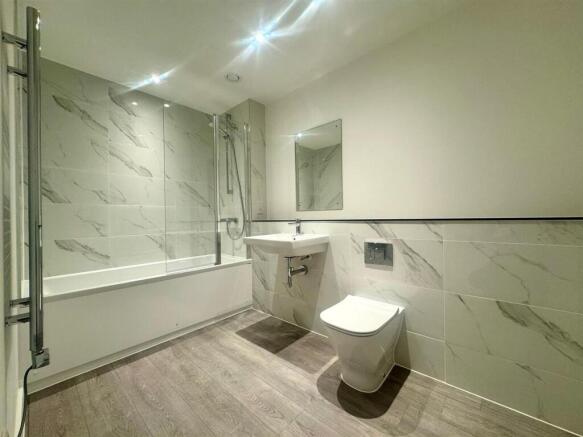 Bathroom.jpeg