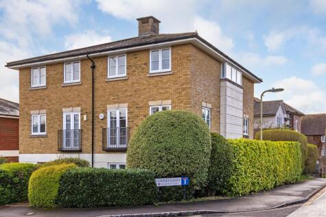 Cornes Close, Winchester, SO22