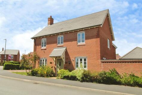 Lee Drive, Houlton, Rugby