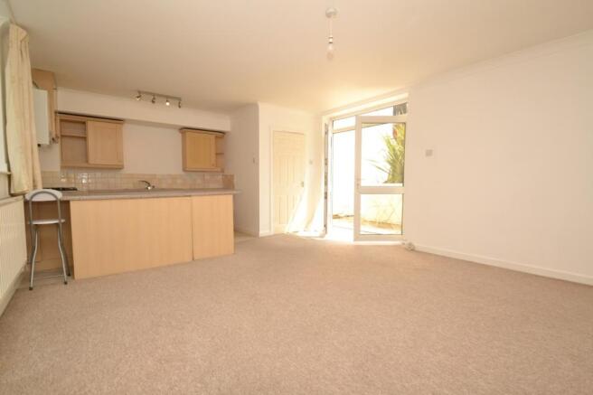 Lounge/Kitchen