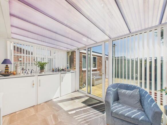 3 bed Semi-Detached for sale Image 10