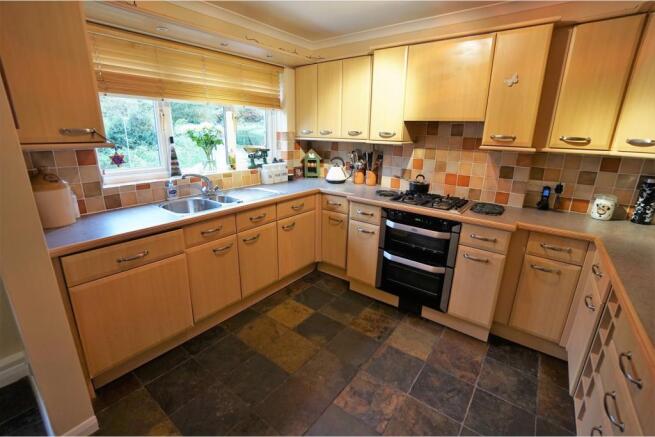 Kitchen / Breakfast