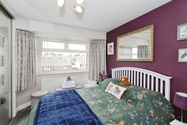 3 bed Semi-Detached for sale Image 12