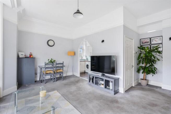 WOODCOTE HALL (8).jpg