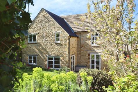 Main Road, Farthinghoe, NN13
