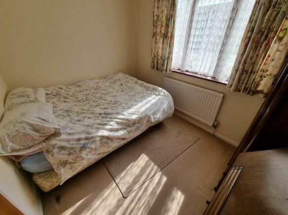 Bedroom 2.jpg