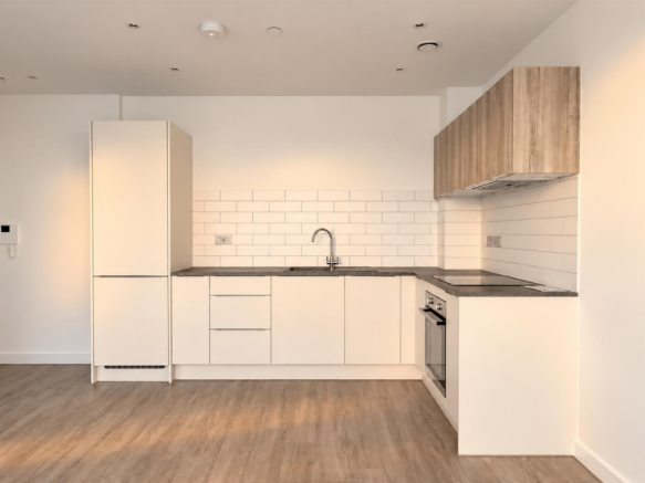 Living Room / Kitchen