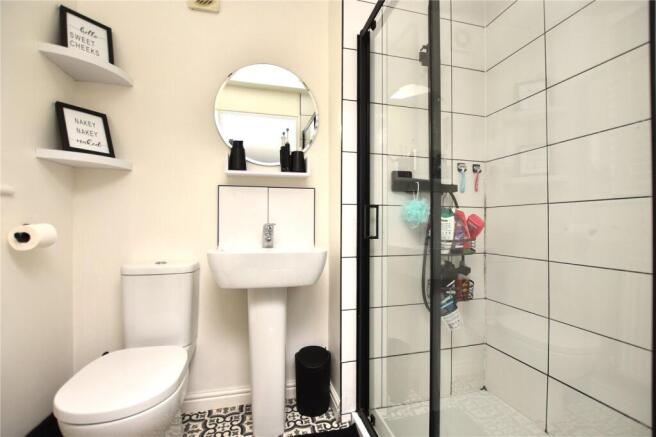 3 bed Semi-Detached for sale Image 6
