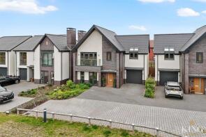 10, Owl Rise, Stratford-upon-avon CV37 7FS