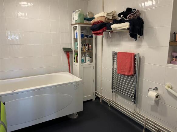 En-suite Wet Room