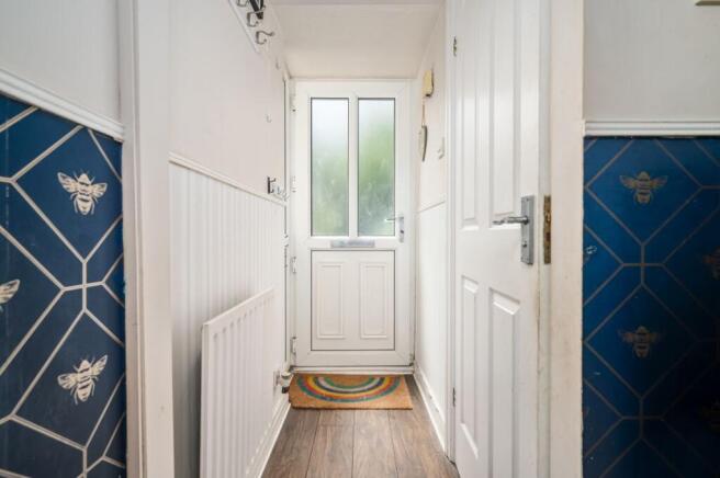 3 bed Semi-Detached for sale Image 10