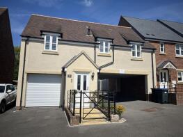 16, Cochran Avenue, Chippenham SN15 2FG