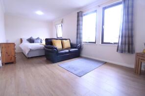126, Headland Court, Aberdeen AB10 7HW
