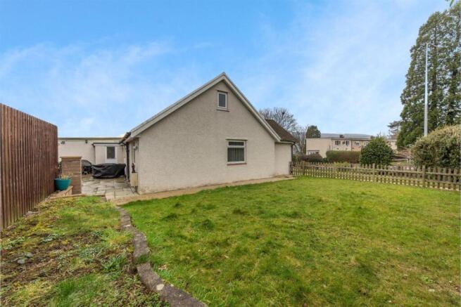 136 Edlogan Way 9.jpg