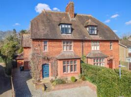 13, St Catharines Road, Broxbourne EN10 7LG