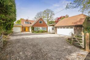 The Jays, Mead Lane, Pulborough RH20 3PJ