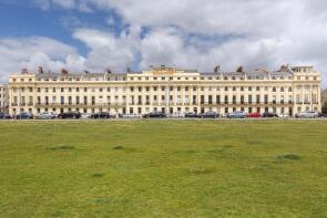 Flat 4, 30, Brunswick Terrace, Hove BN3 1HJ