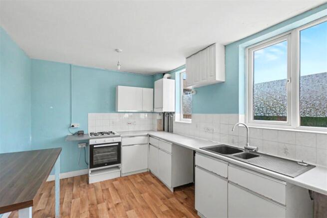 Kitchen_1.jpeg