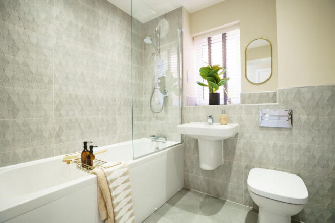 4 bed Detached for sale Image 9