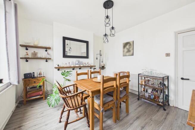 3 bed Terraced for sale Image 7