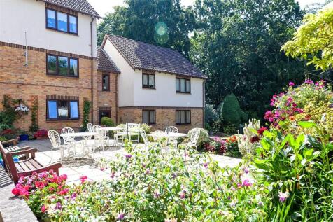 Barrs Avenue, New Milton, Hampshire, BH25