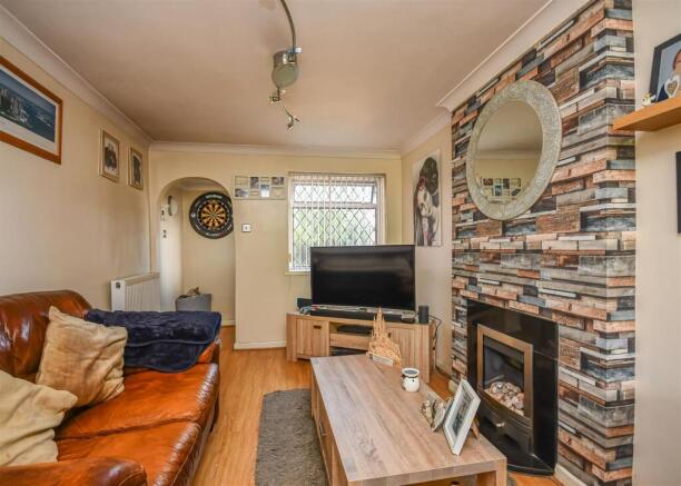 25 Foley Grove-Living Room.jpg