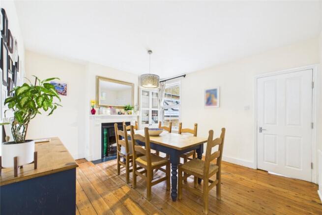 Clare Road, Maidenhead, Berkshire, SL6 photo 2
