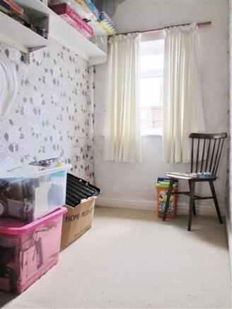 Bedroom (front)