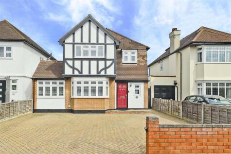 Tudor Way, Hillingdon, UB10