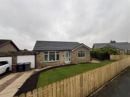3, Hughendon Drive, Thornton, Bradford BD13 3AU