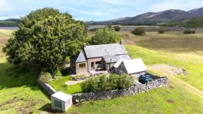 Migovie Cottage, Wester Aberchalder Road, Gorthleck, Inverness IV2 6UJ
