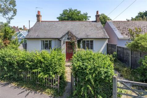 Buckingham Road, Hampton, TW12