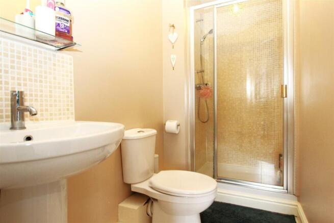 Top En-suite.JPG
